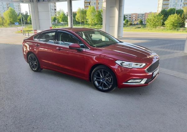 Ford Mondeo cena 55900 przebieg: 150000, rok produkcji 2018 z Radom małe 379